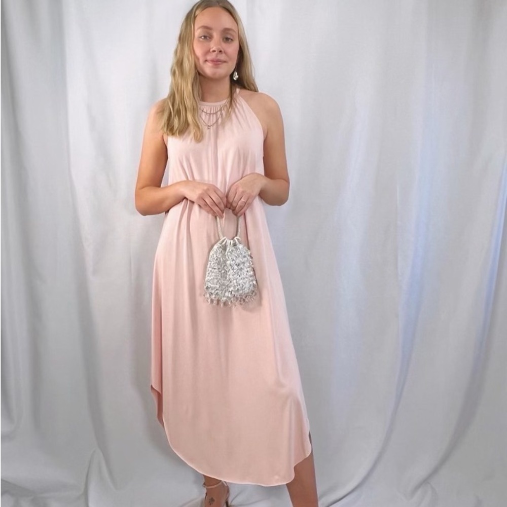 New! Blush pink halter dress with keyhole back stretchy and flowing fairy soft - Picture 4 of 6